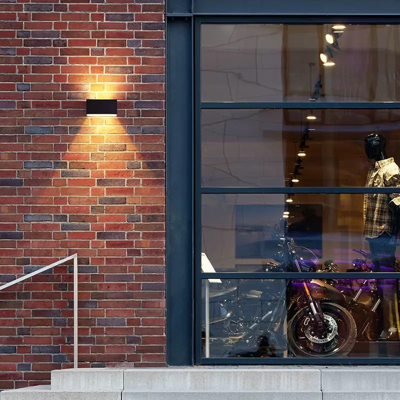 sresky-solar-applique-scene-3